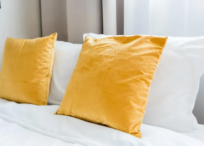 Heart Of Luxury By Bookinghost * Poznan